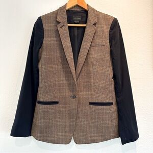 Colorblock Plaid Blazer with Black Sleeves